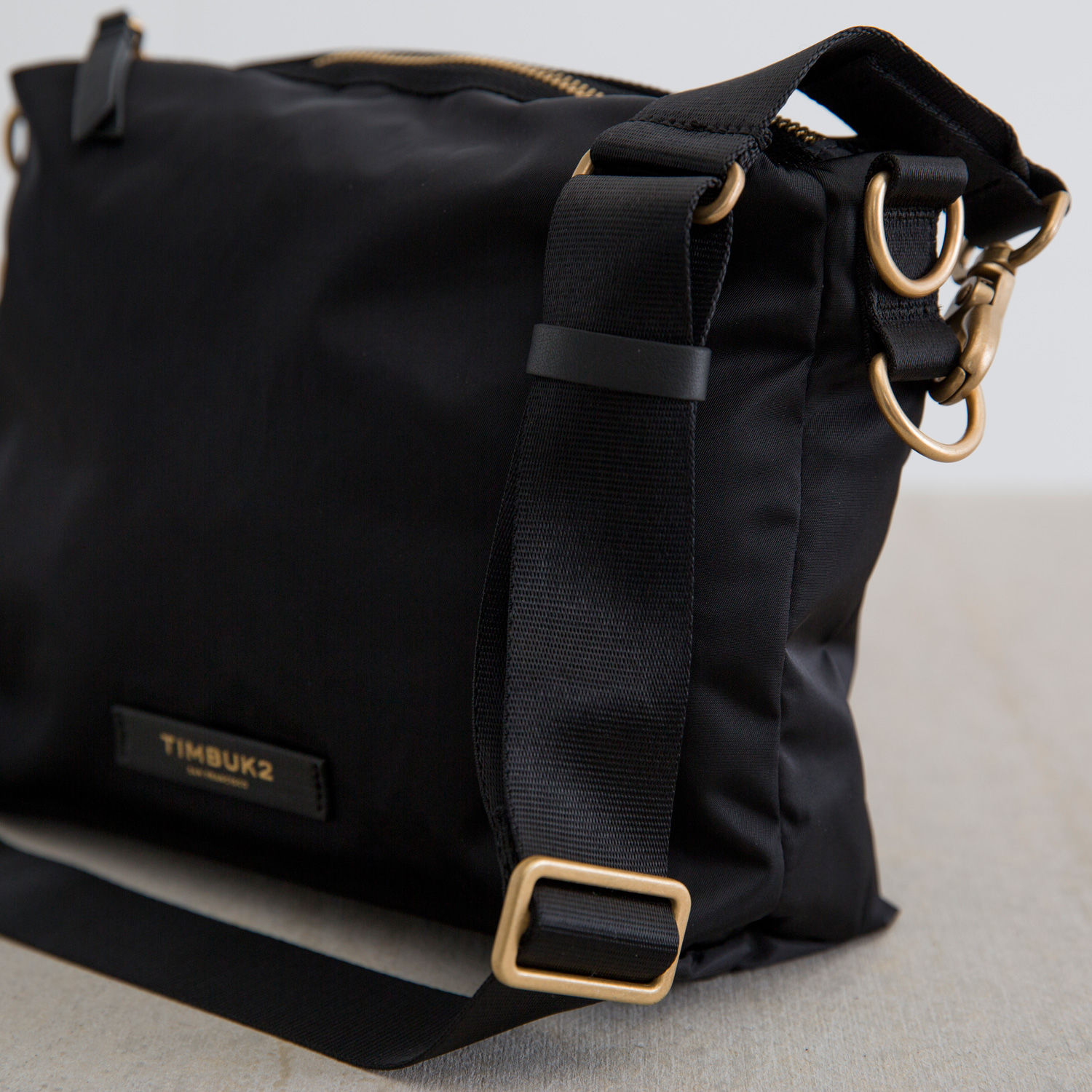 Adapt Crossbody アダプトクロスボディ