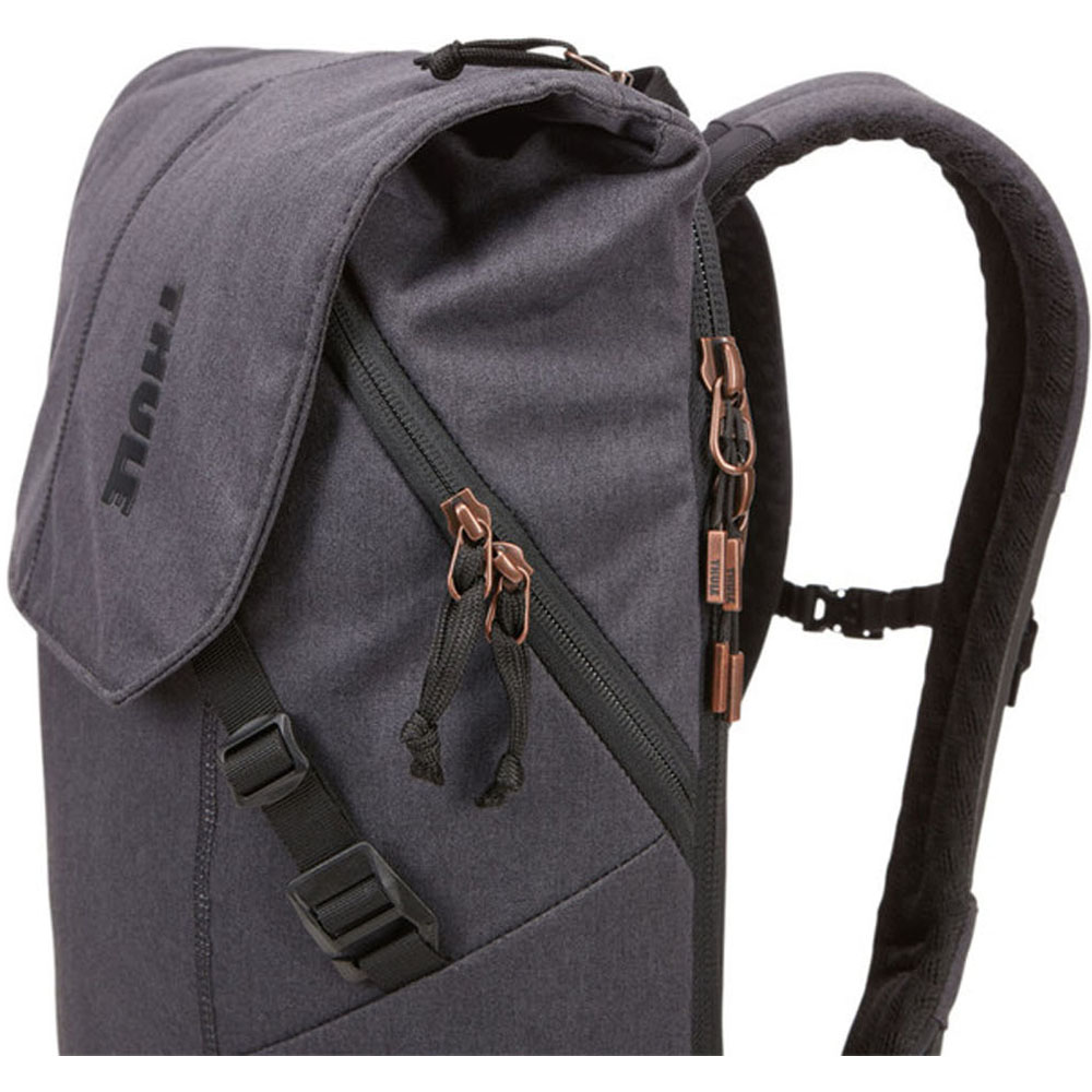 Thule Vea Backpack 25L