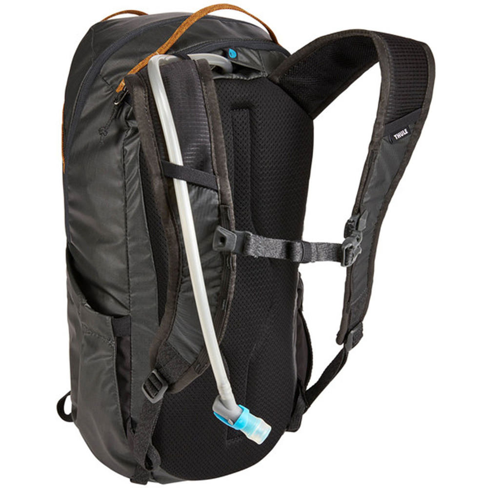 Thule Stir 18L