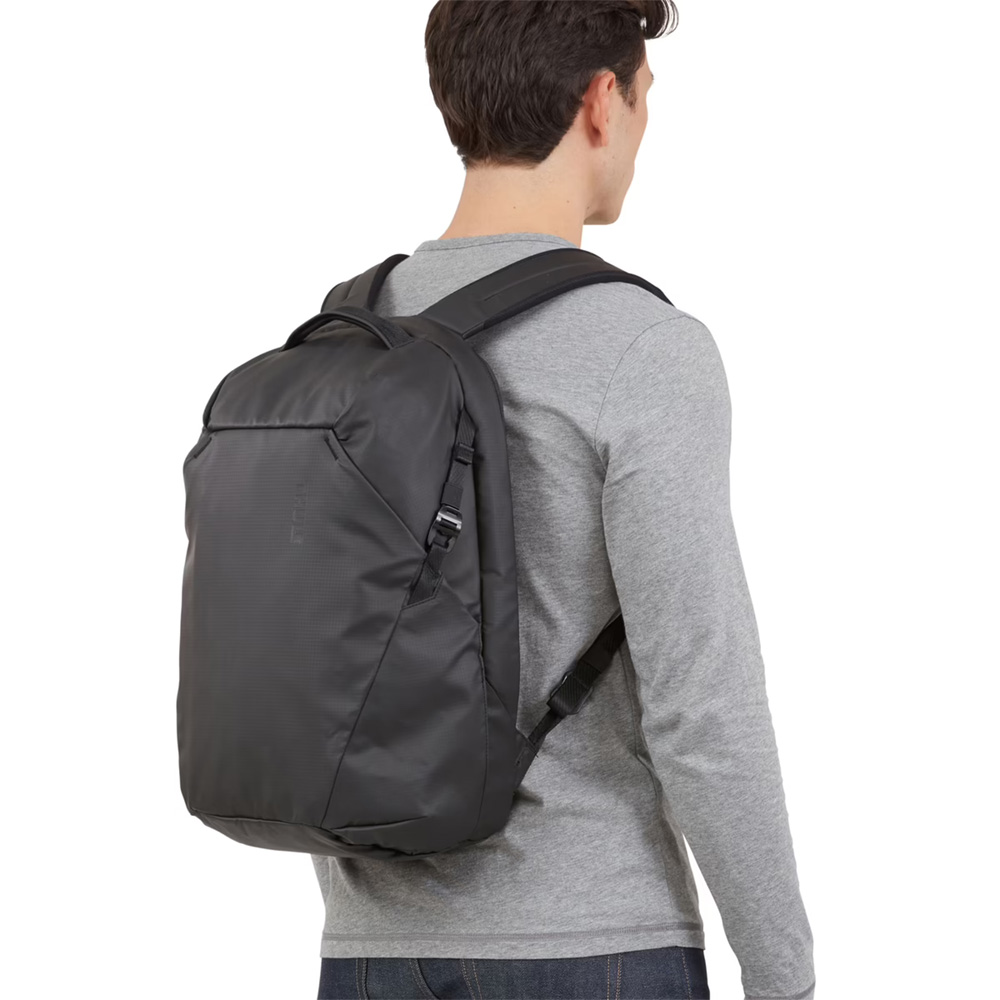 Thule Tact Backpack 21L